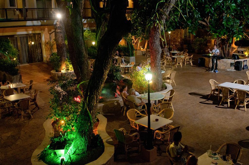 Hotel Baviera Cala Ratjada  Eksteriør billede