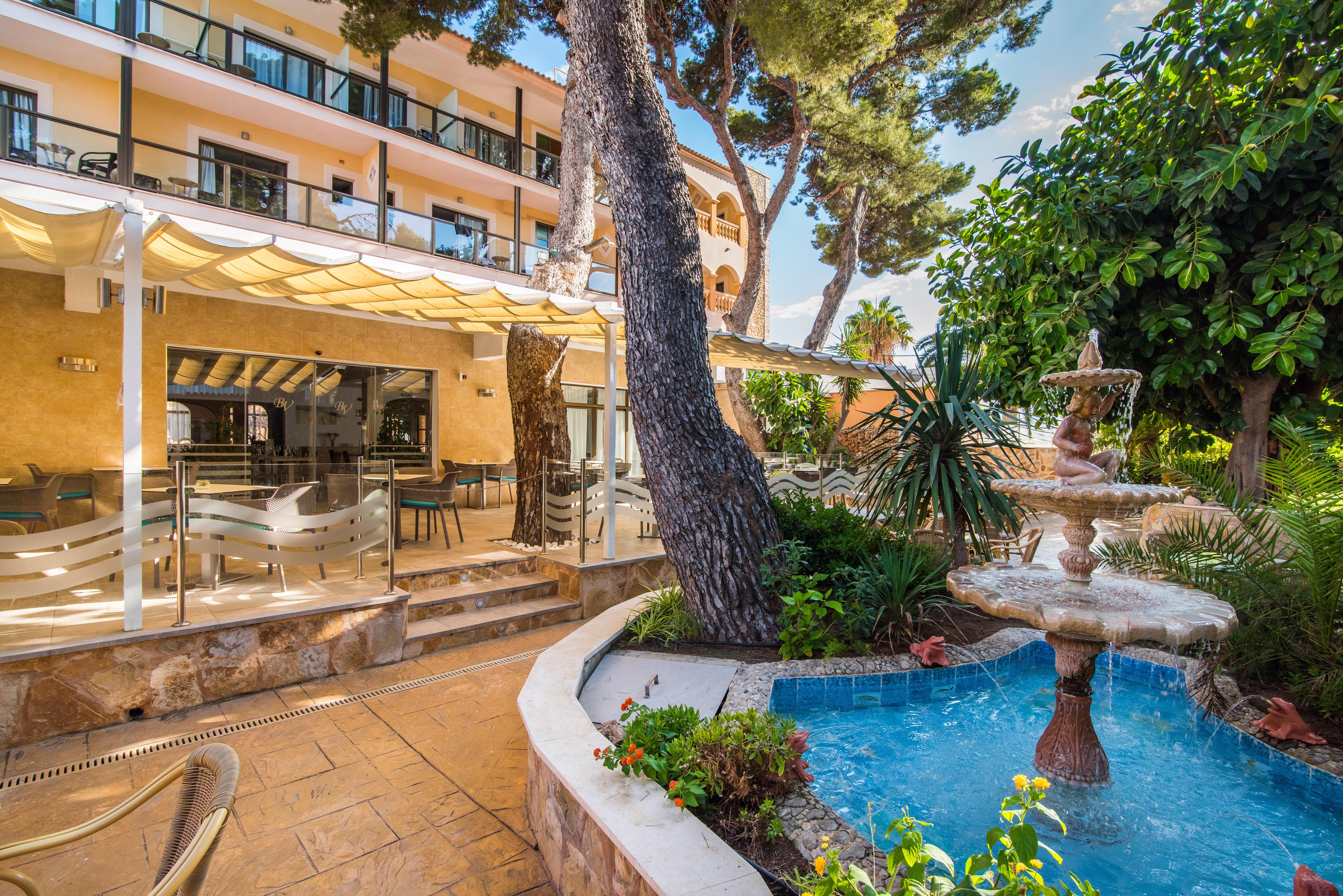 Hotel Baviera Cala Ratjada  Eksteriør billede