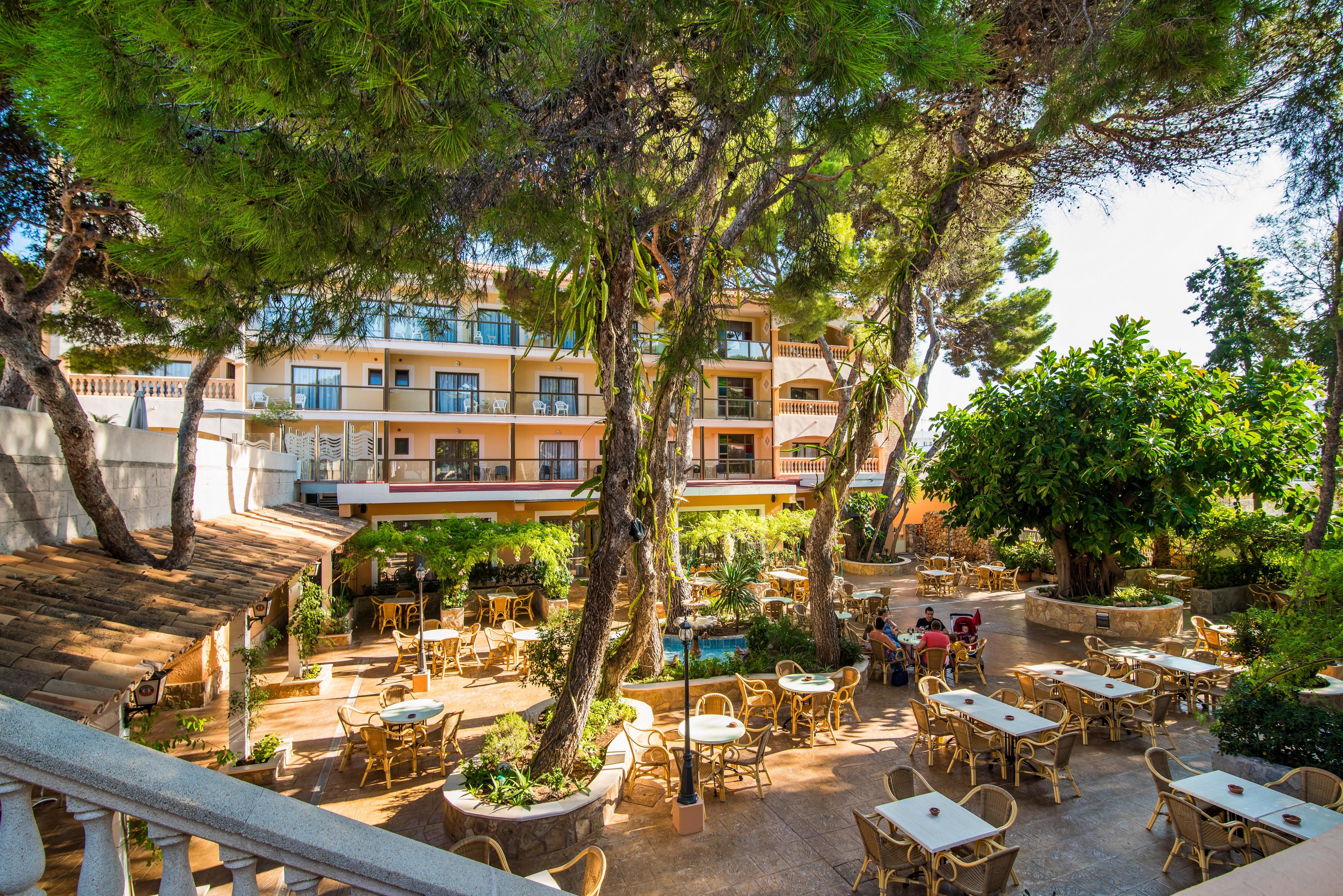 Hotel Baviera Cala Ratjada  Eksteriør billede