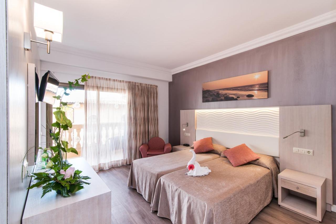 Hotel Baviera Cala Ratjada  Eksteriør billede